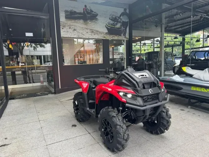 Can-Am Quadriciclo Outlander Xmr 700 - 2025