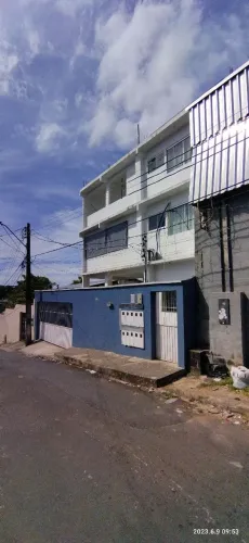 //Prédio com 6 apartamentos no Alvorada 
