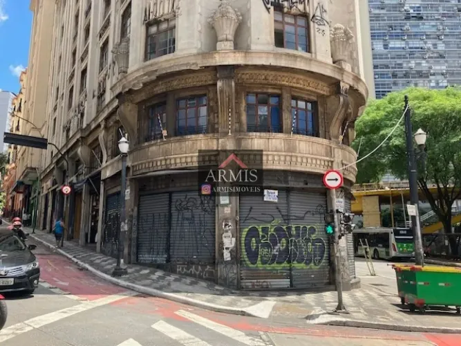 loja para locação ao lado de terminal de ônibus