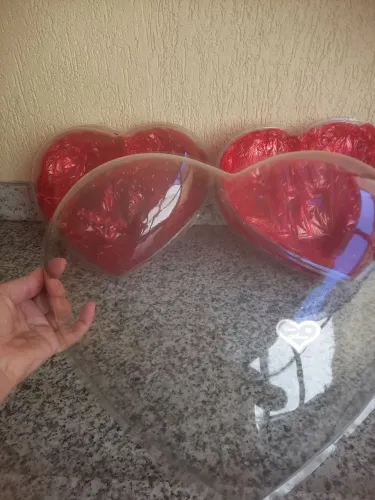 Embalagem plástica em formato de coração