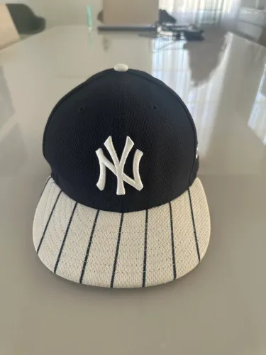 Boné New Era