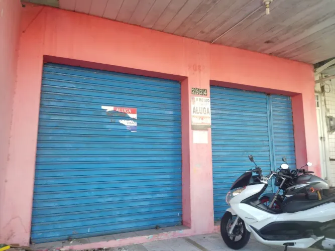 Aluga-se   prédio  comércial  na Av 9l R$1.%500reais