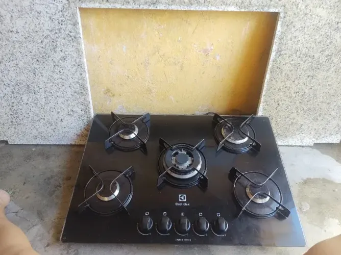 Vendo Cooktop 05 bocas Eletrolux