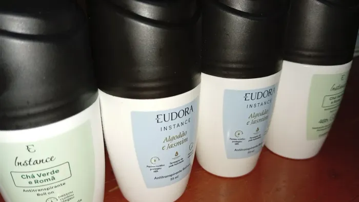 DESODORANTE A PRONTA ENTREGA$ 40,00