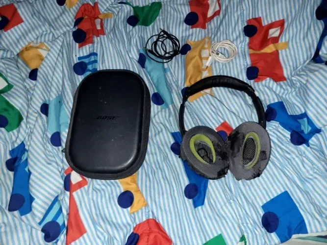 Headphone Bose Quietcomfort 35 (leia a descrição)