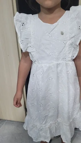 LINDO VESTIDO LAISE BRANCO - NOVO