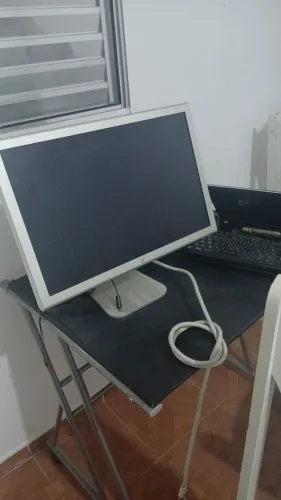 MONITOR DA APPLE CINEMA SEM FONTE