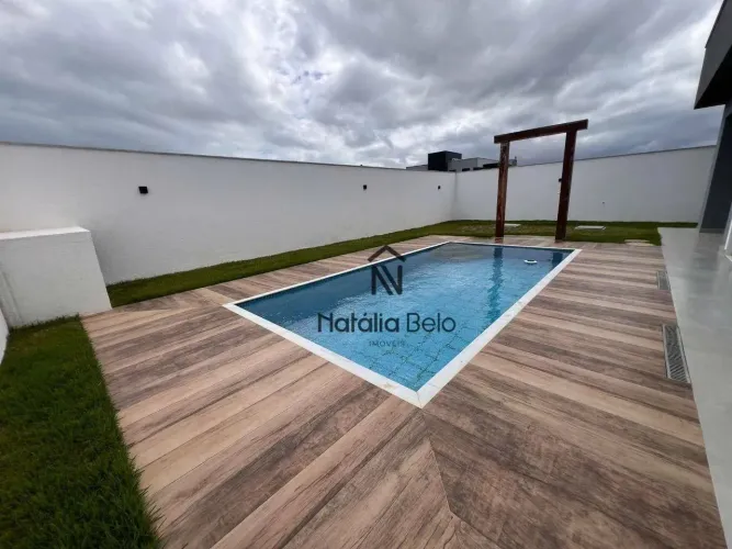 Casa linear com piscina e área gourmet no Viverde 3.