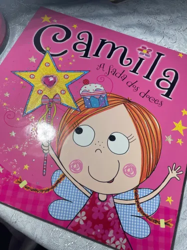 LIVRO INFANTIL - CAMILA, A FADA DOS DOCES | NOVO!