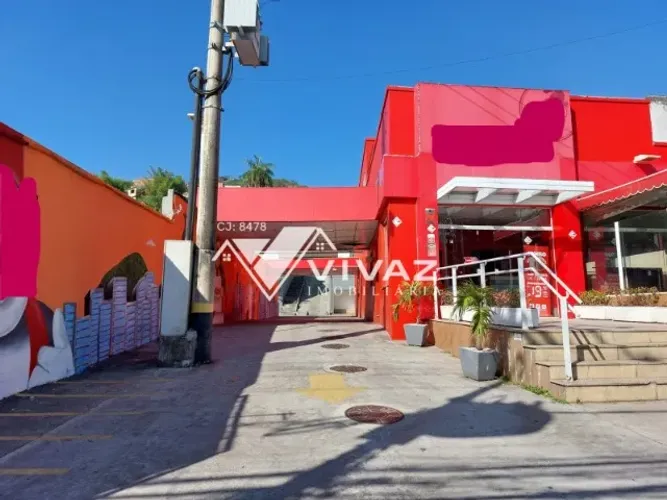 Excelente imóvel Comercial em Cascadura com 951m²