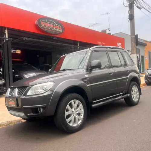 Mitsubishi Pajero TR4 2.0/ 2.0 Flex 16V 4X4 Mec. 2011