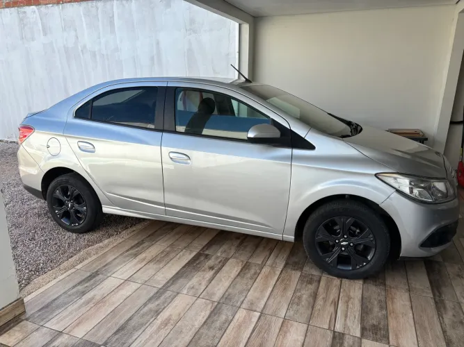 Chevrolet Prisma Sed. LT 1.0 8V Flexpower 4P 2015