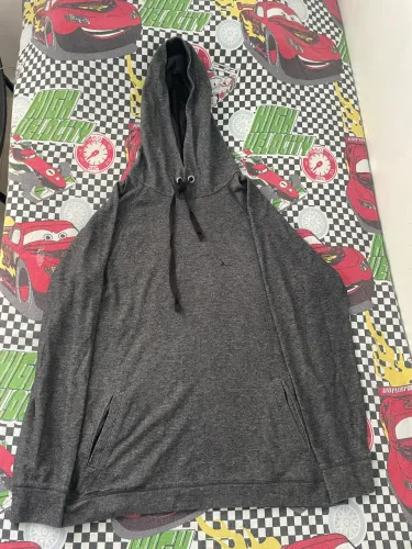 casaco marc alain tamanho G