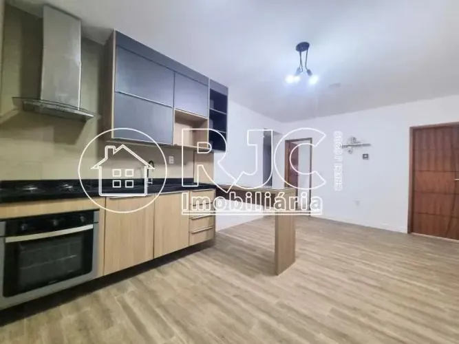 Planta Funcional para a Família: Casa Térrea de 72m² com 3 Quartos e Pequeno Quintal no Gr