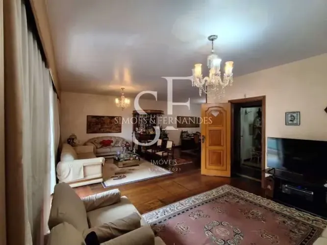 Tijuca - Rua Oliveira da Silva - Apartamento de 4 quartos, 2 suítes e 3 vagas.