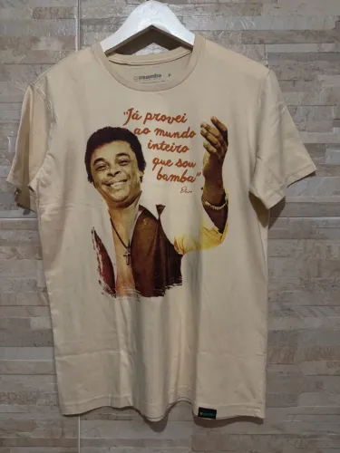 Camisa Dicró 100% algodão, tamanho P.