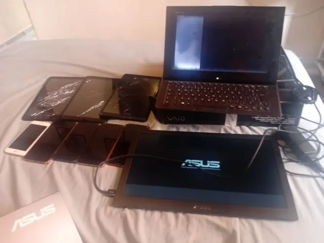 Celulares tablet e tela Asus  e ultrabook  retirar peças  ou arrumar 