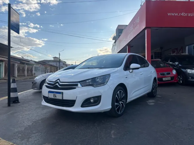 Citroen C4 Lounge 1.6 THP 2017. Versão Sport Limitada!