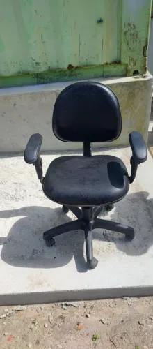 Cadeira giratória, tipo secretária com braço