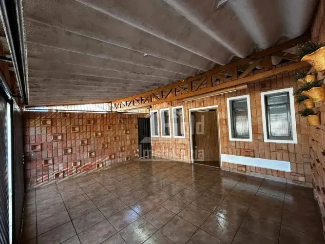 Casa com 4 Suítes para alugar, 272 m² por R$ 3.550/mês - Jardim Palma Travassos - Ribeirão