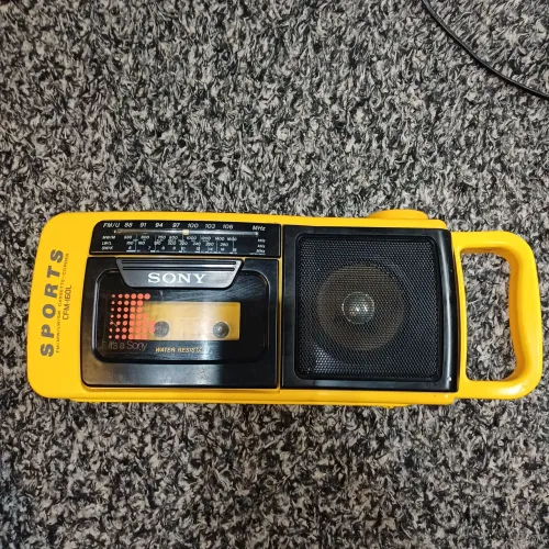 Rádio Sony Sports CFM-160L - Vintage