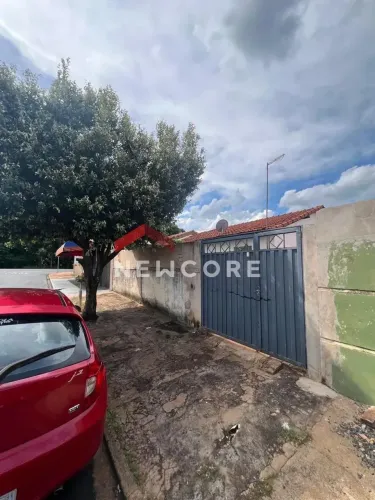 Casa em Rua Amapa - CASA GRANDE - Bebedouro/SP