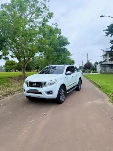 Nissan Frontier XE CD 4X4 2.3 Bi-TB Diesel Aut. 2021