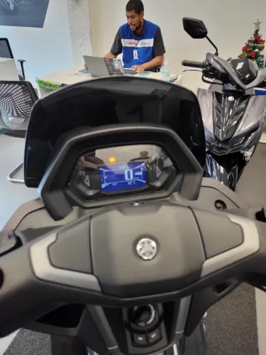 Nmax 2025 - Marcos Yamaha