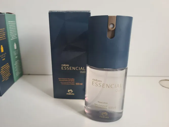 Desodorante Natura Essencial Oud 100ml Masculino