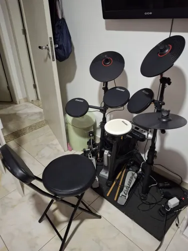 Bateria Eletrônica Carlsbro CSD 130- Completa
