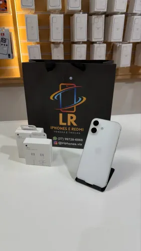 iPhone 17