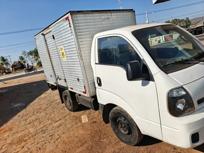 Kia bongo 2500