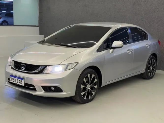 Honda Civic Sedan LXR 2.0 Flexone 16V Aut. 4P 2015
