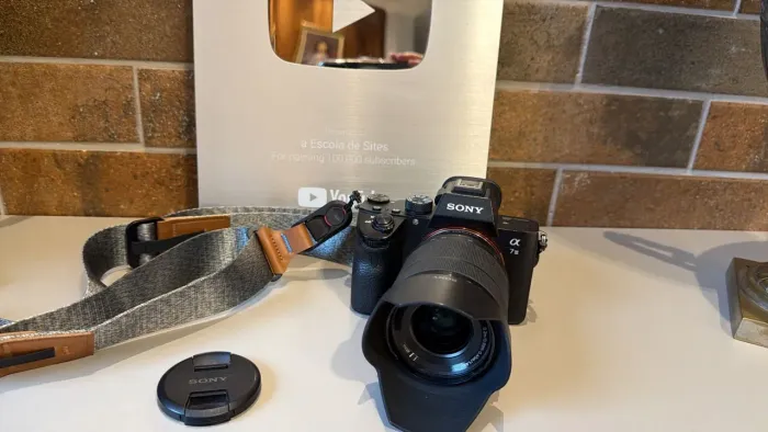 Sony a7III menos de 500 cliques novíssima 