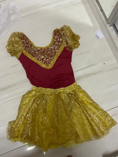 Vestido infantil da bela e a fera