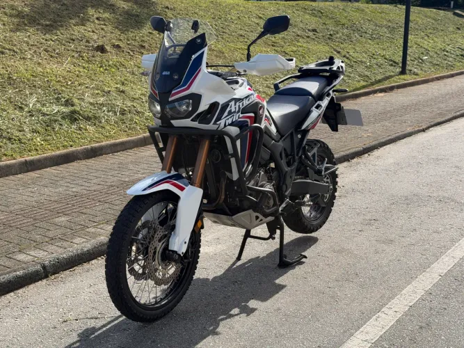 Africa Twin CRF 1000L 2017 (Impecável!)
