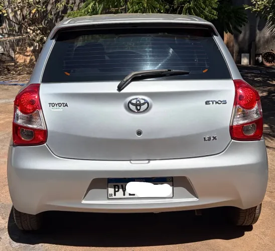 Toyota Etios X 1.3 Flex 16V 5P Mec. 2017