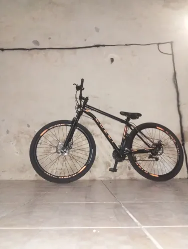 Bicicleta aro 29 colli freio a disco com 1 passador quebrado