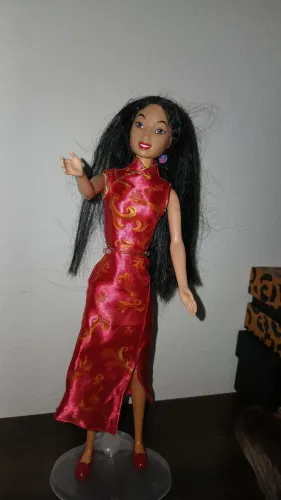 Barbie antiga 