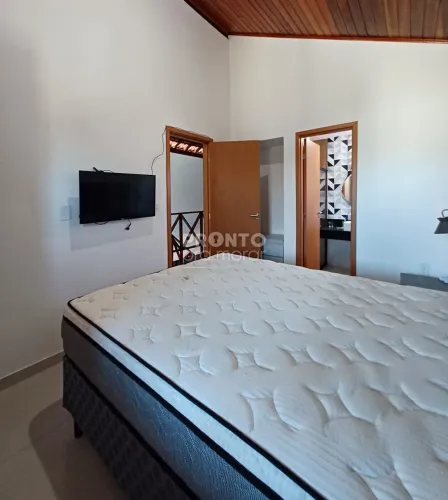 Casa de Condomínio com 5 quartos em Carneiros