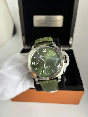 Relógio Panerai Luminor Marina 