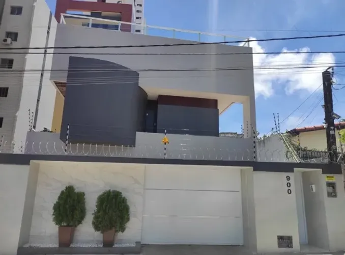 [AF] - CASA AMPLA de 700m² no Barro Vermelho 