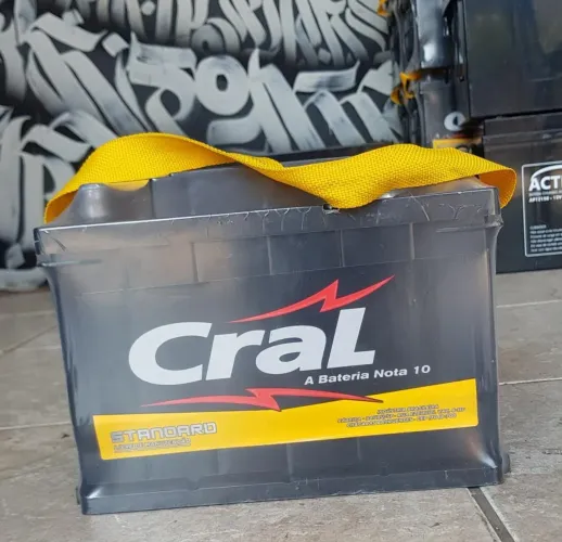 Bateria cral nova automotiva?