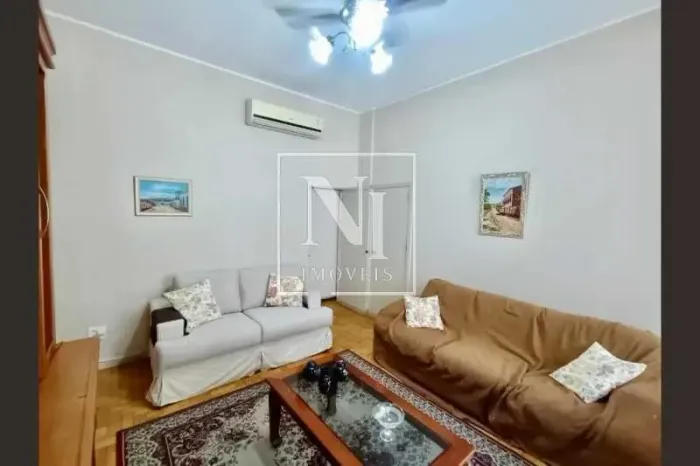 Apartamento : / Residencial / Copacabana