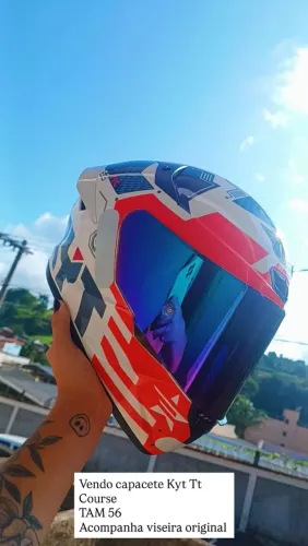 Capacete Kyt TT Course