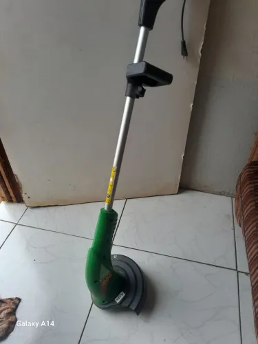Vendo máquina de cortar grama