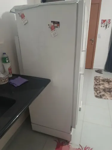 Vende geladeira 