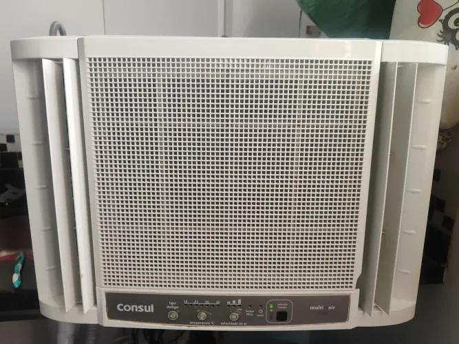 Ar condicionado Consul 7.500 BTUs com controle