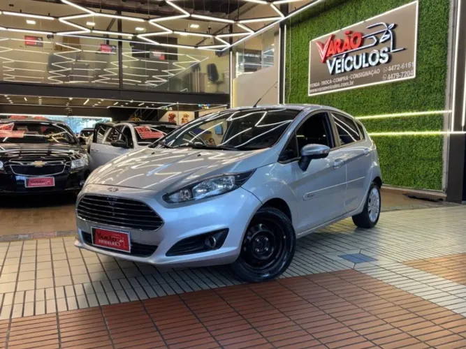 Ford Fiesta SE 1.6 16V Flex 5P 2017