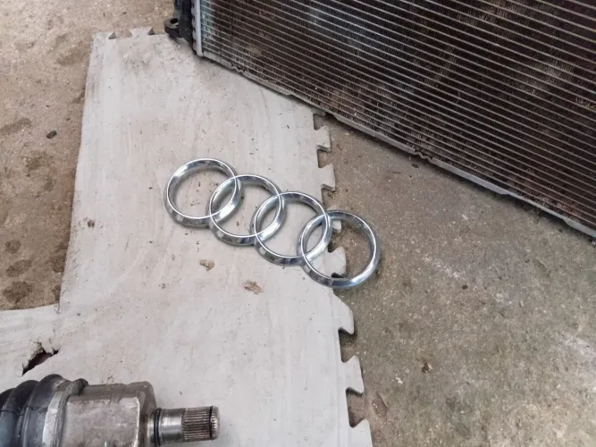 Peças de audi usada em perfeita condições para uso